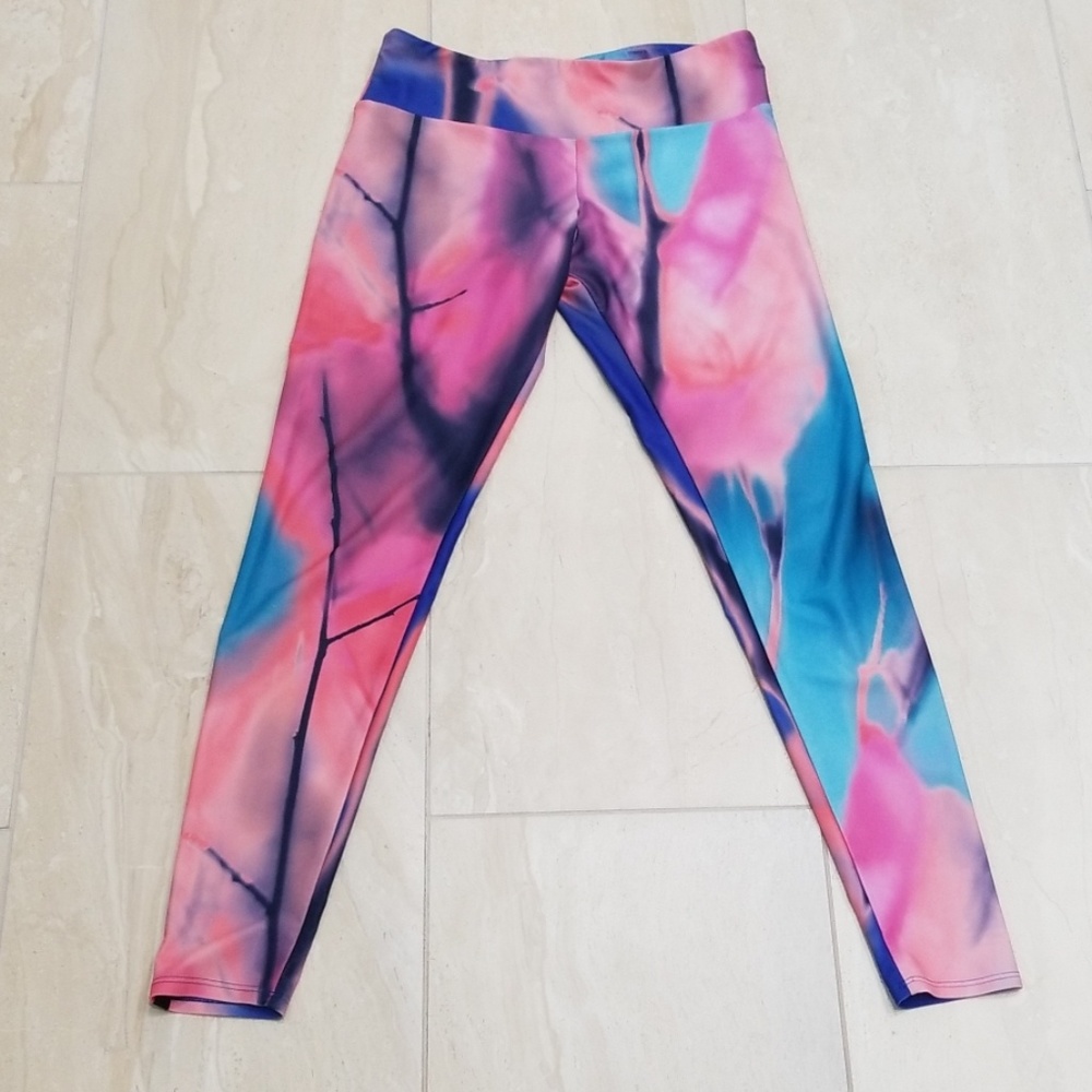 Onzie Pink Tie Dye Leggings Size Medium/Large